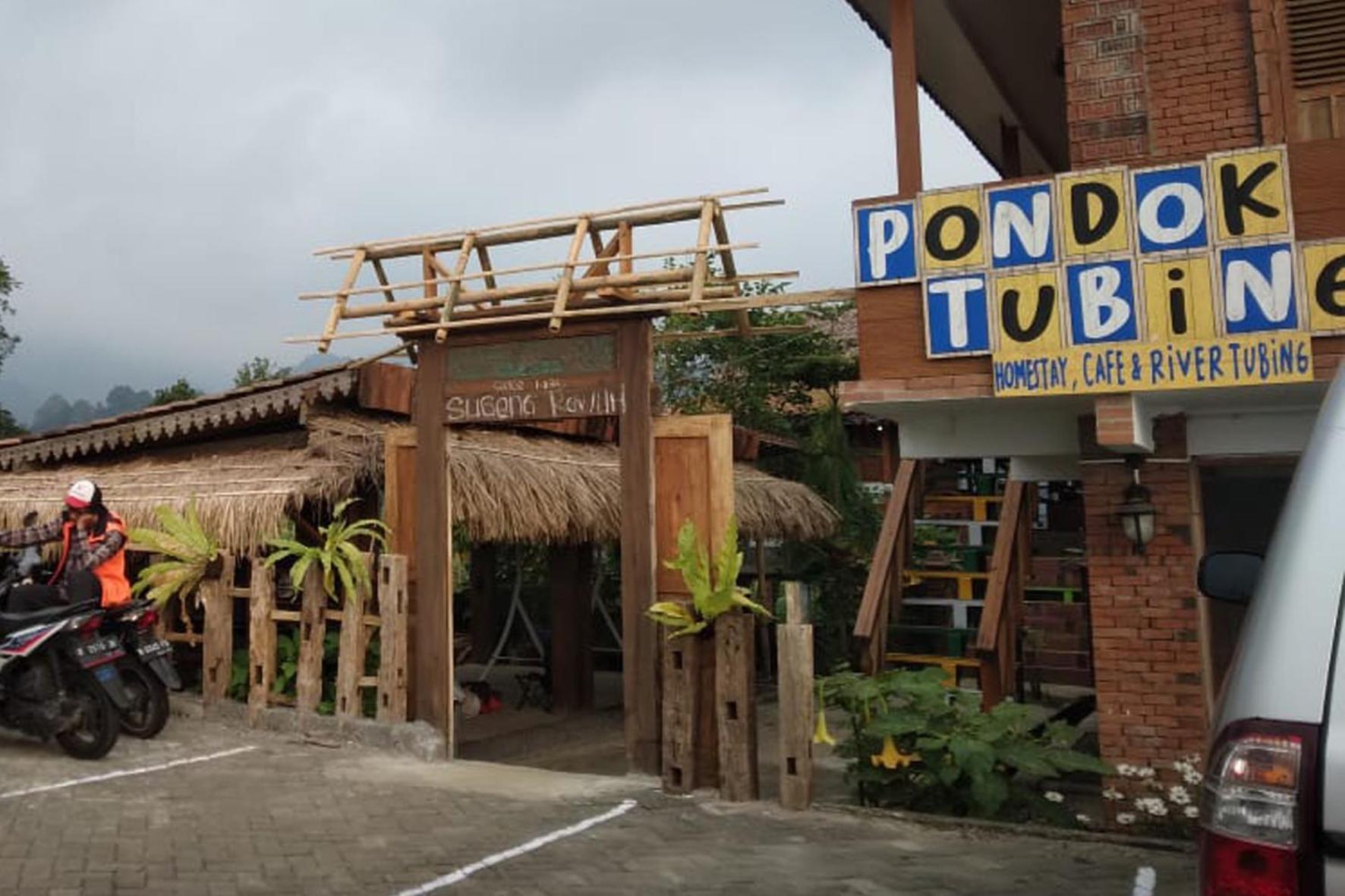 Pondok Tubing Hotel Malang Bagian luar foto